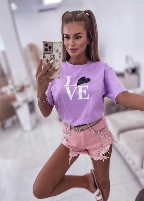 T-SHIRT Z NADRUKIEM LOVE LILA-631834